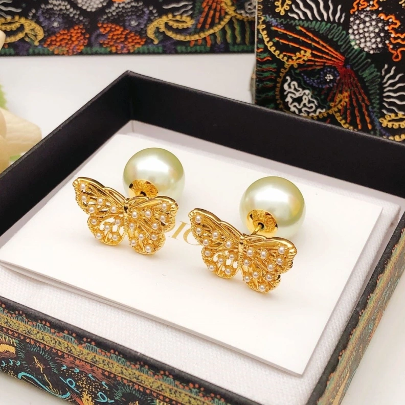 Trendsetting Christian Dxxr Earrings 294147