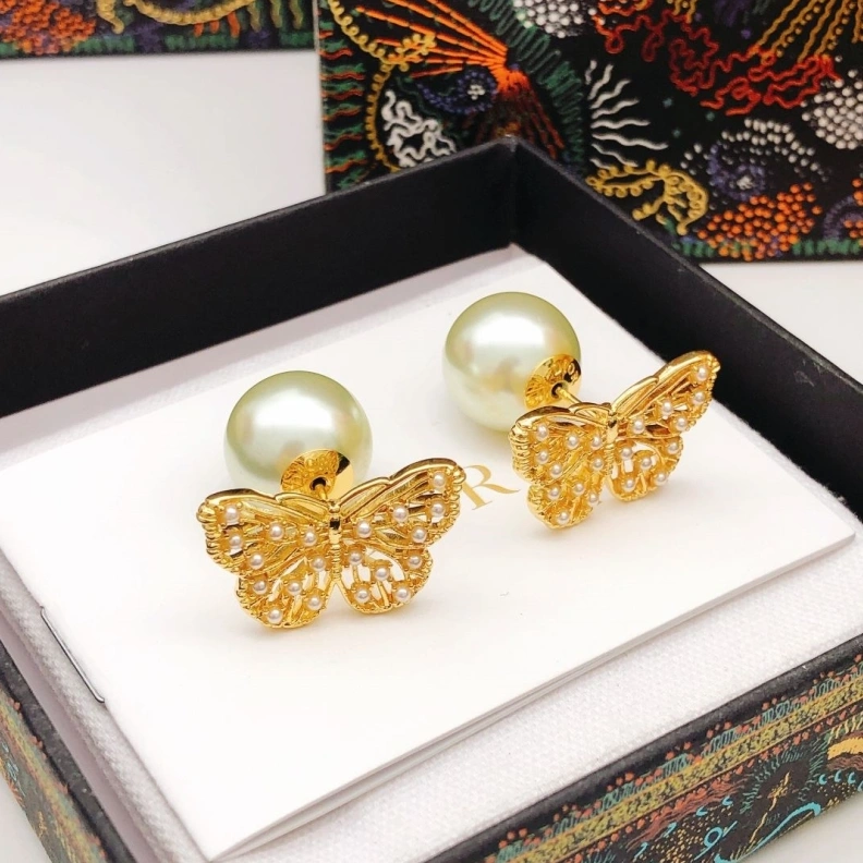 Trendsetting Christian Dxxr Earrings 294147