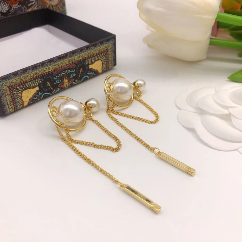 Christian Dxxr Earrings Minimalist 294159
