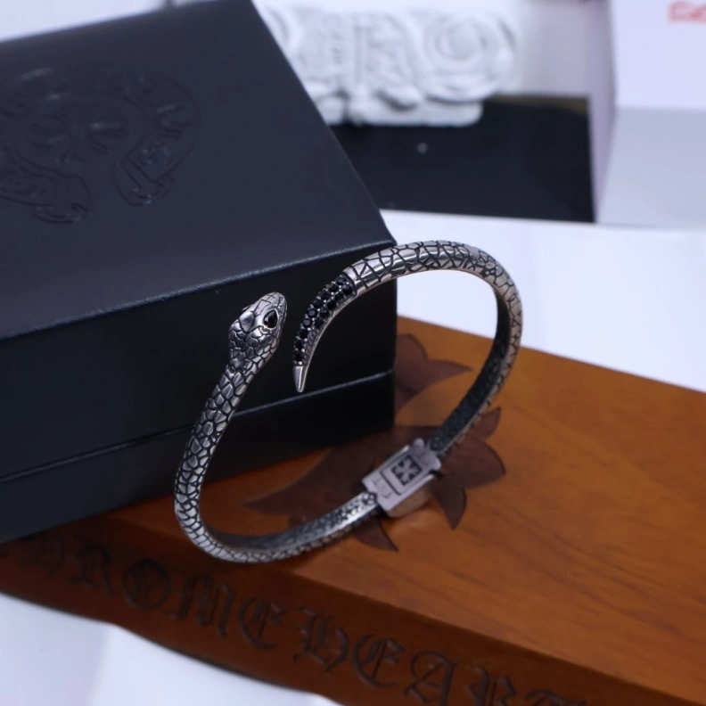 Minimalist Chrxmx Hxxrts Bracelets 297258