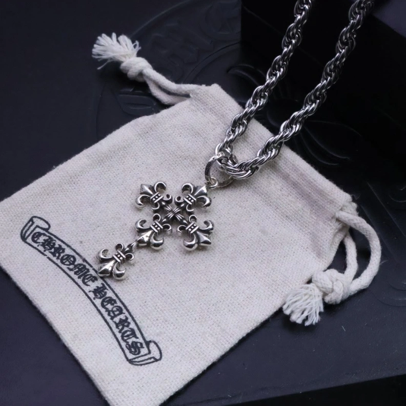 Chrxmx Hxxrts Necklaces Minimalist 296775
