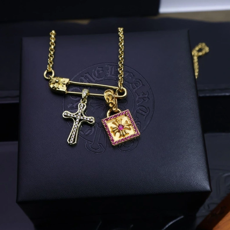 Chrxmx Hxxrts Necklaces Compact 296773
