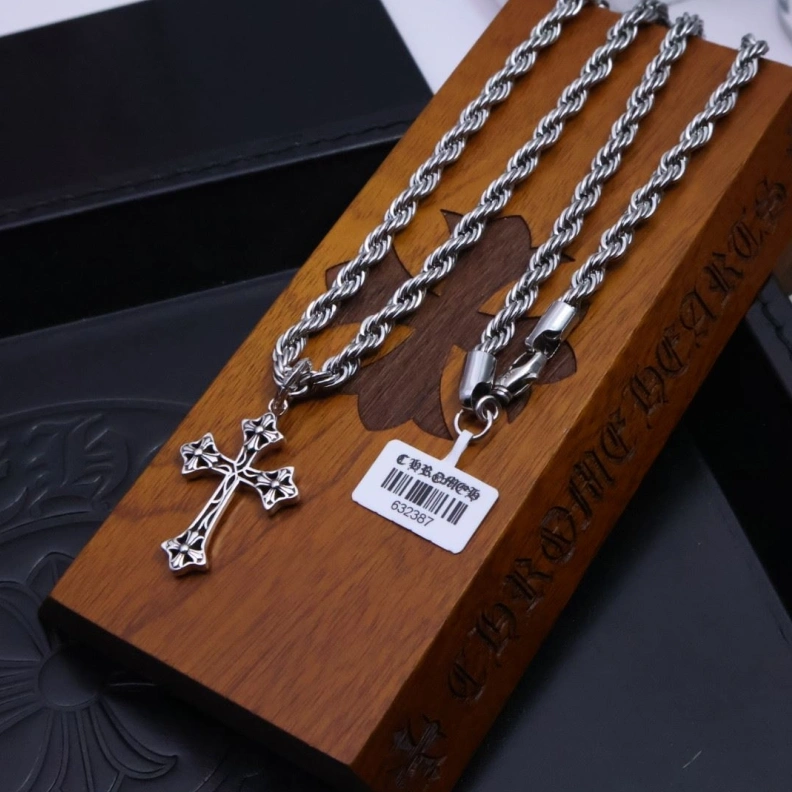 Chrxmx Hxxrts Necklaces Versatile 296772