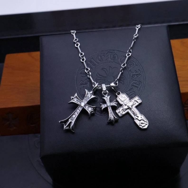 Chrxmx Hxxrts Necklaces Lightweight 296757