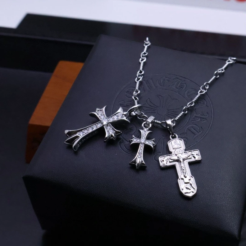 Chrxmx Hxxrts Necklaces Lightweight 296757