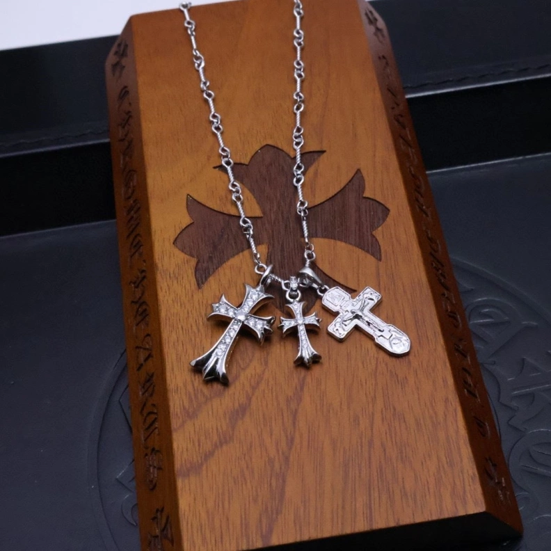 Chrxmx Hxxrts Necklaces Lightweight 296757