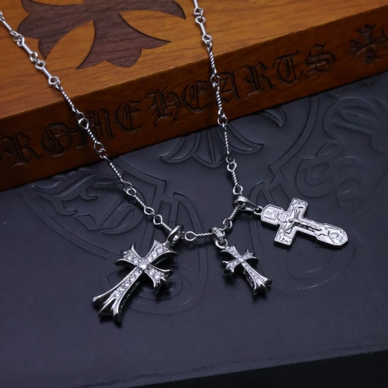 Chrxmx Hxxrts Necklaces Lightweight 296757