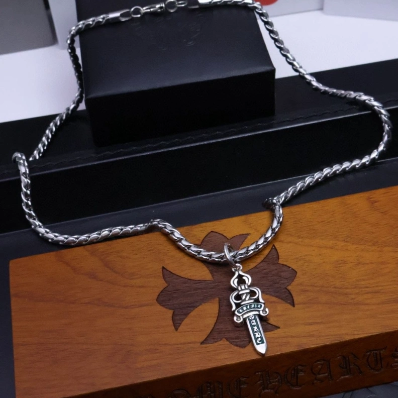 Chrxmx Hxxrts Necklaces Breathable 296756