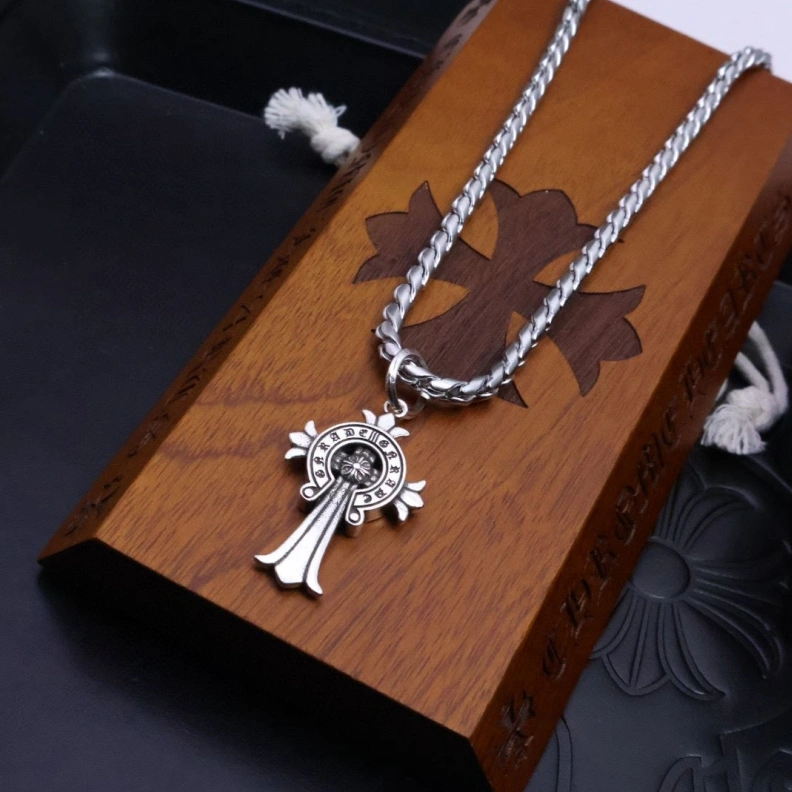 Bold Chrxmx Hxxrts Necklaces 296755