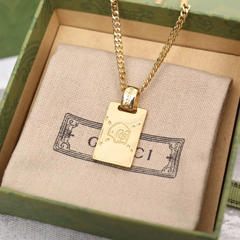 Gxccx Necklaces Elegant 302527