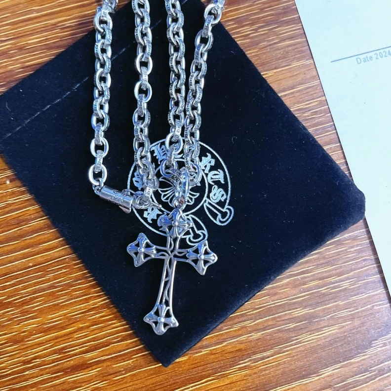 Chrxmx Hxxrts Necklaces WellDesigned 296744