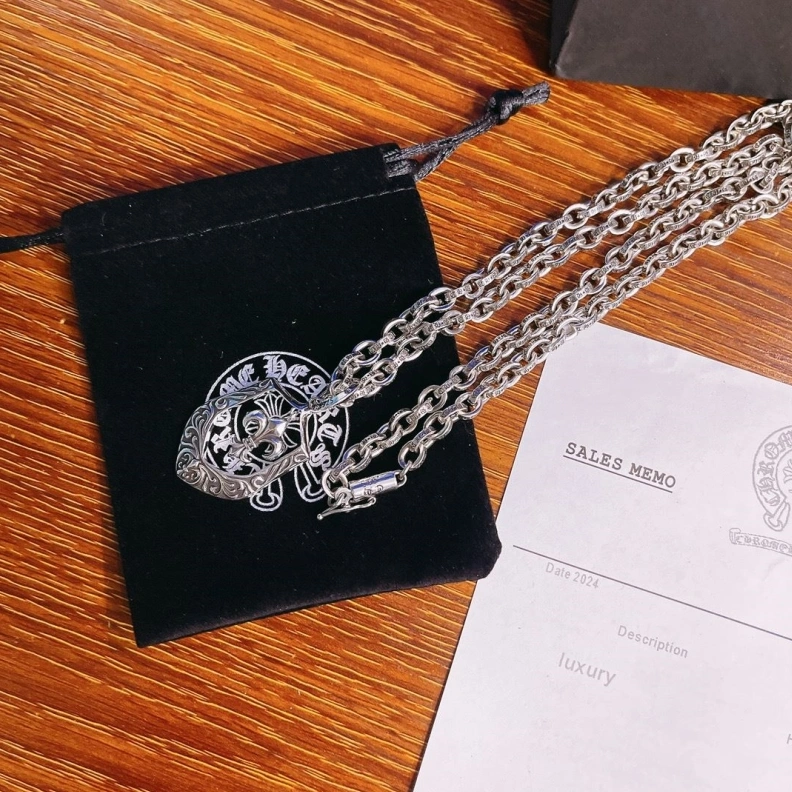 Chrxmx Hxxrts Necklaces Soft 296738