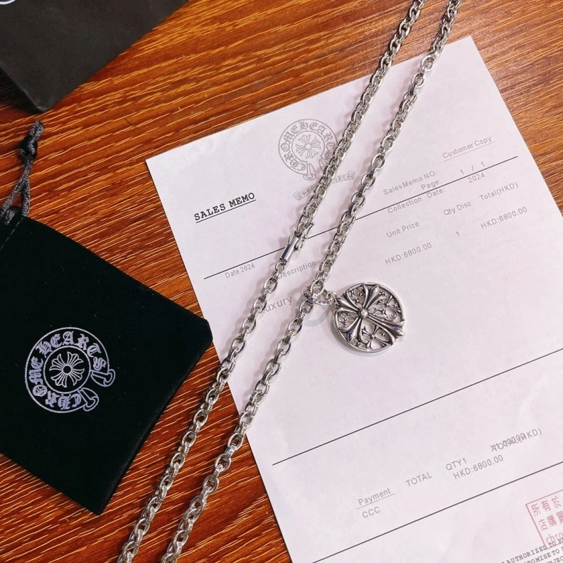GoAnywhere Chrxmx Hxxrts Necklaces 296736