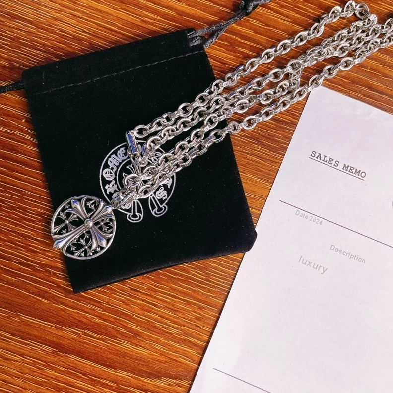 GoAnywhere Chrxmx Hxxrts Necklaces 296736