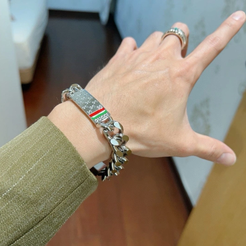 Vibrant Gxccx Bracelets 302835
