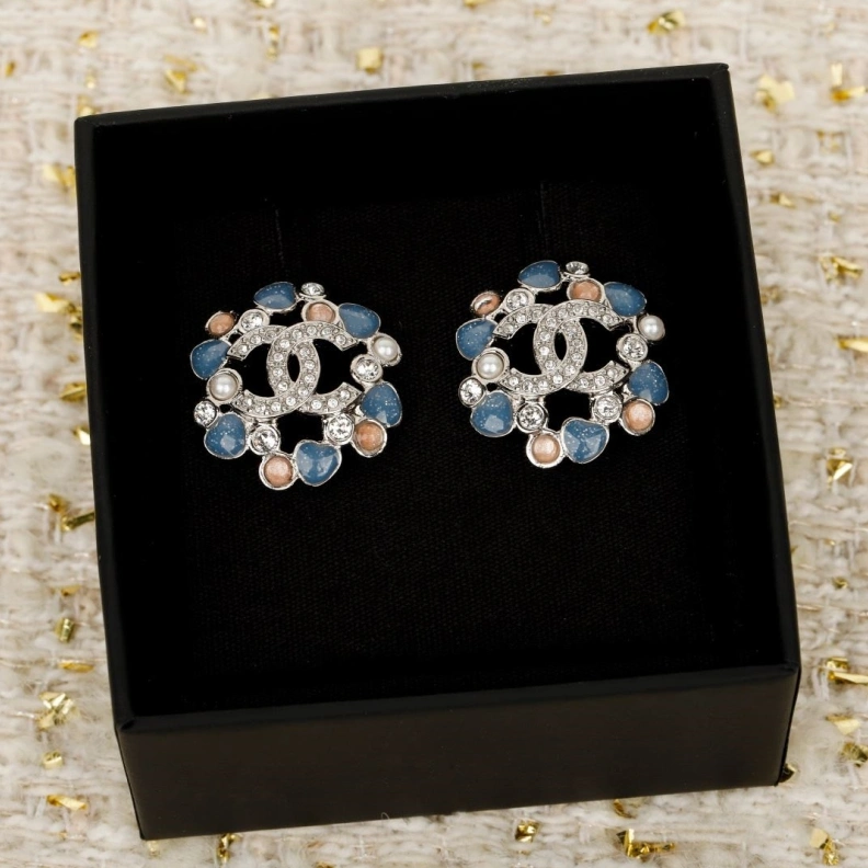 Bright Chxnxl Brooches 286344