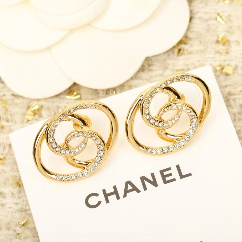 Breathable Chxnxl Earrings 285734