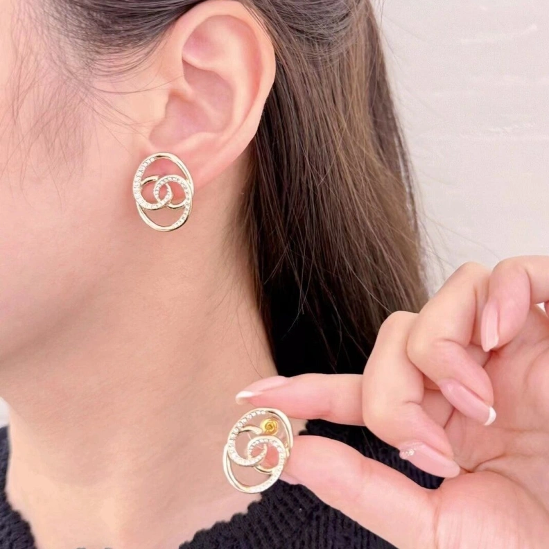 Breathable Chxnxl Earrings 285734