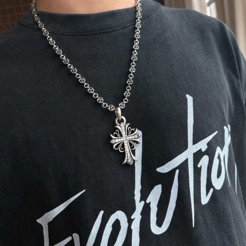 Durable Chrxmx Hxxrts Necklaces 296747