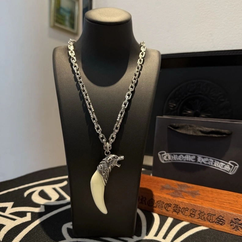Chrxmx Hxxrts Necklaces HighQuality 296740