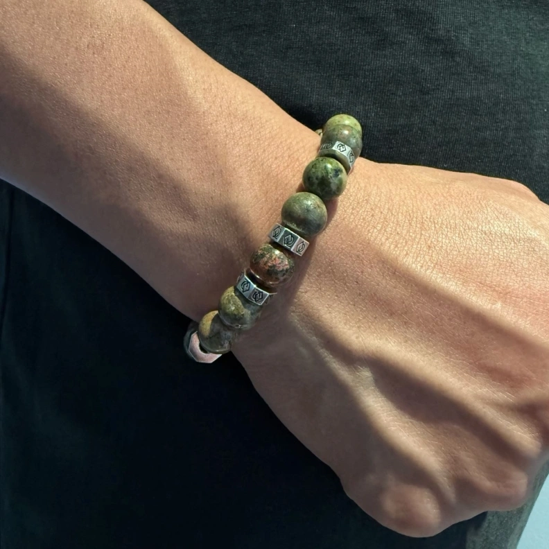 Unique Chrxmx Hxxrts Bracelets 297235