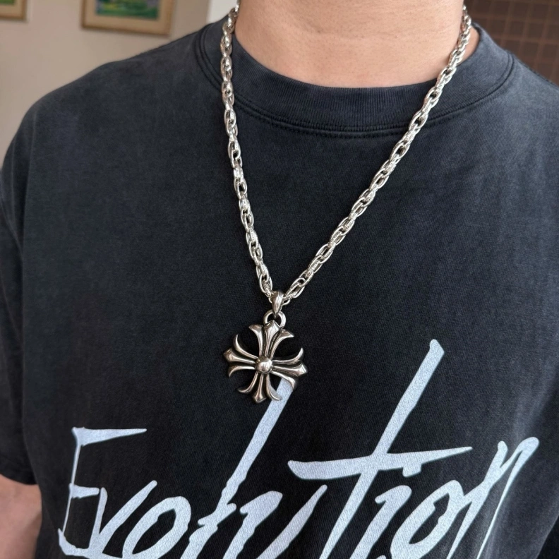 Chrxmx Hxxrts Necklaces Affordable 296737