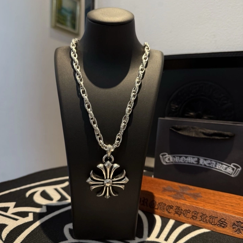 Chrxmx Hxxrts Necklaces Affordable 296737