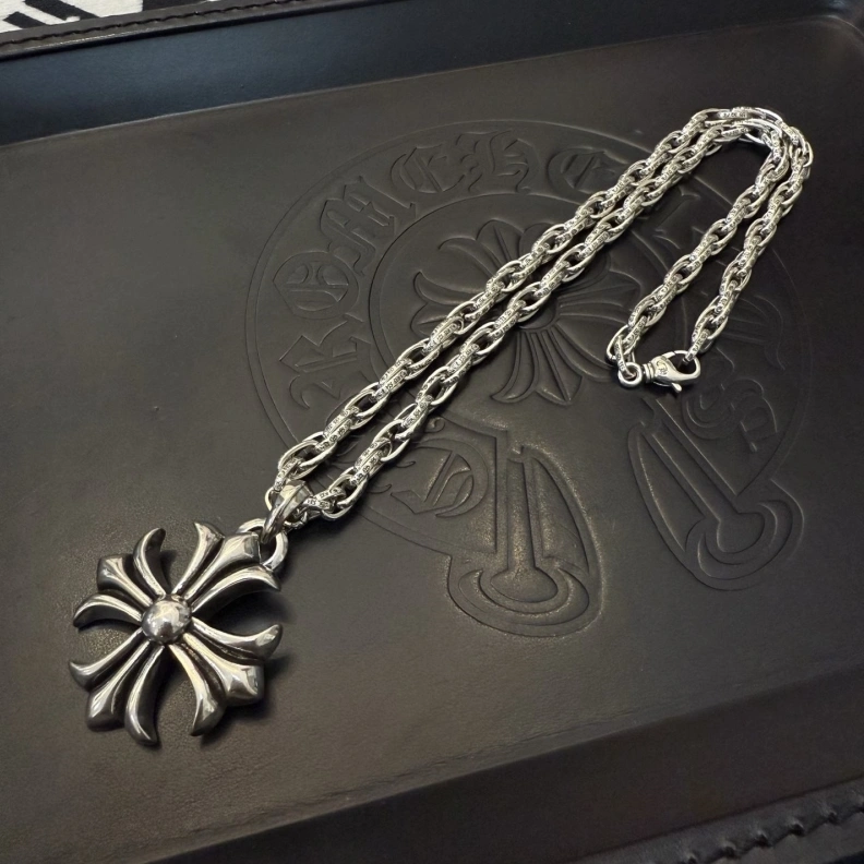 Chrxmx Hxxrts Necklaces Affordable 296737
