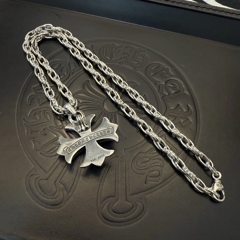 Chrxmx Hxxrts Necklaces Affordable 296737