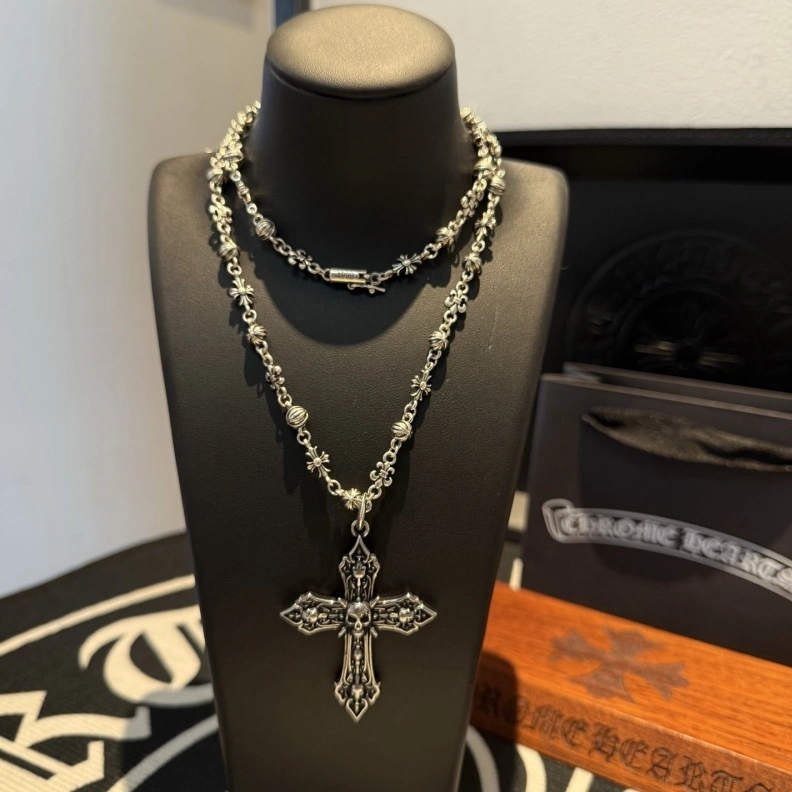 Trendsetting Chrxmx Hxxrts Necklaces 296734