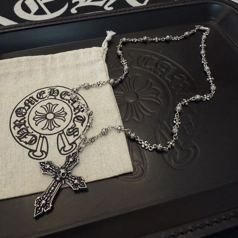 Trendsetting Chrxmx Hxxrts Necklaces 296734