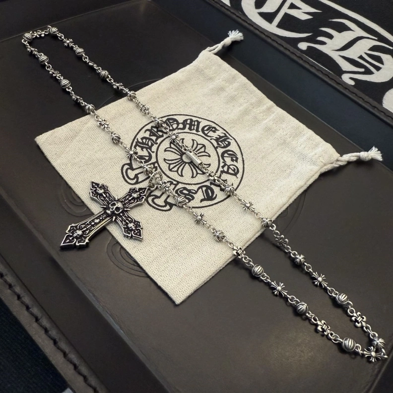Trendsetting Chrxmx Hxxrts Necklaces 296734