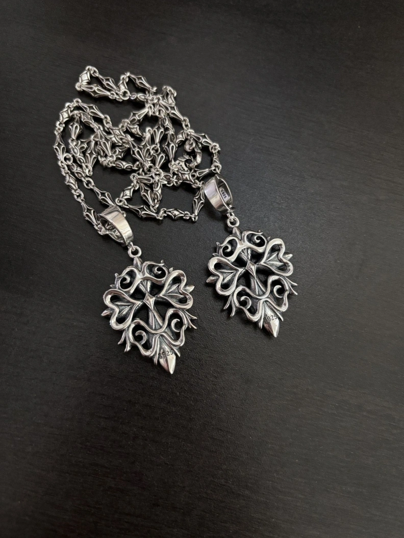 SmartChoice Chrxmx Hxxrts Necklaces 296733