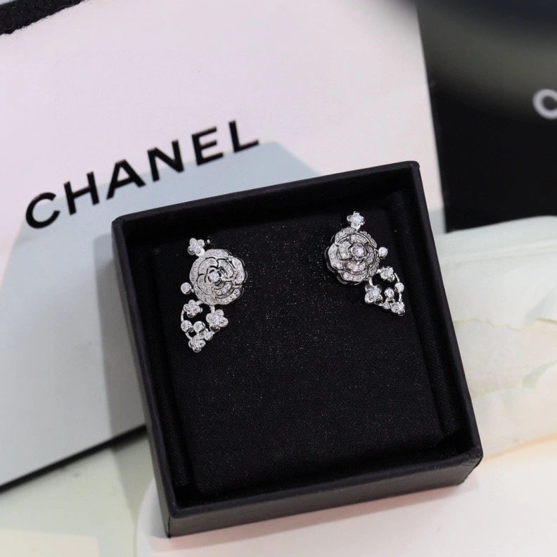 HighQuality Chxnxl Earrings 285748