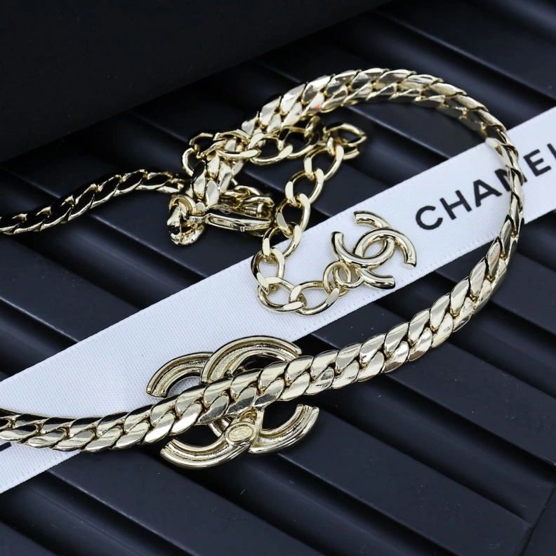 Minimalist Chxnxl Necklaces 285309