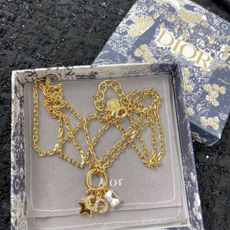 Trendsetting Christian Dxxr Necklaces 294055