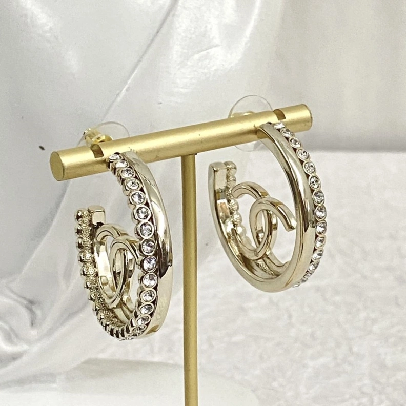 Sleek Chxnxl Earrings 285711