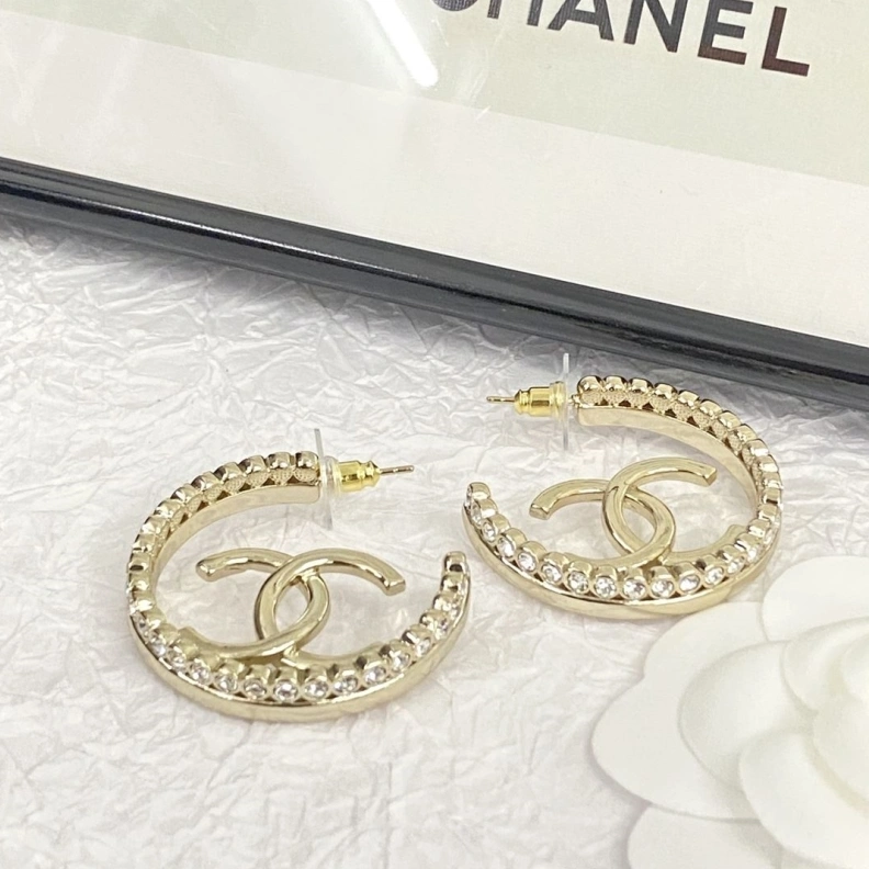 Sleek Chxnxl Earrings 285711