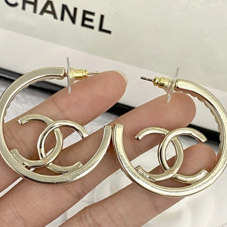 Sleek Chxnxl Earrings 285711