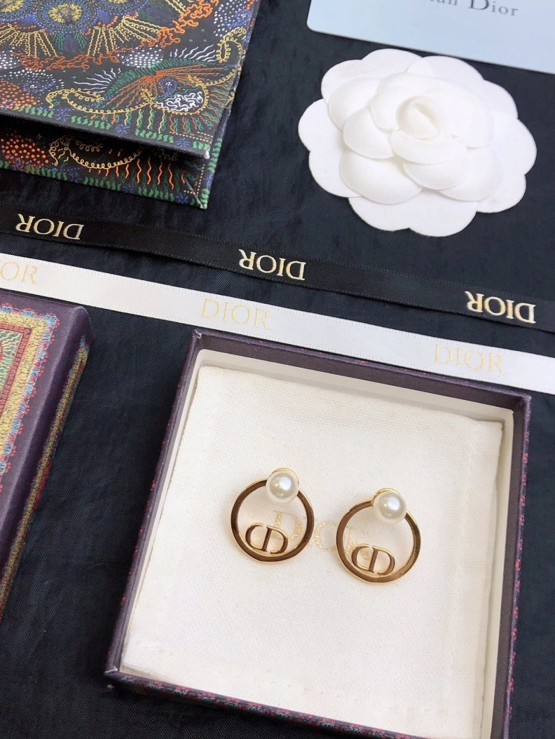 Durable Christian Dxxr Earrings 294163