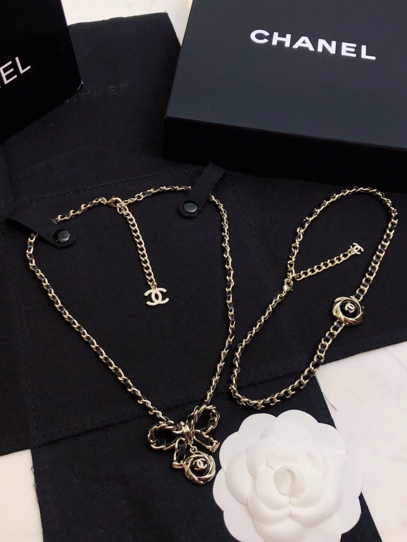 Comfortable Chxnxl Necklaces 285300
