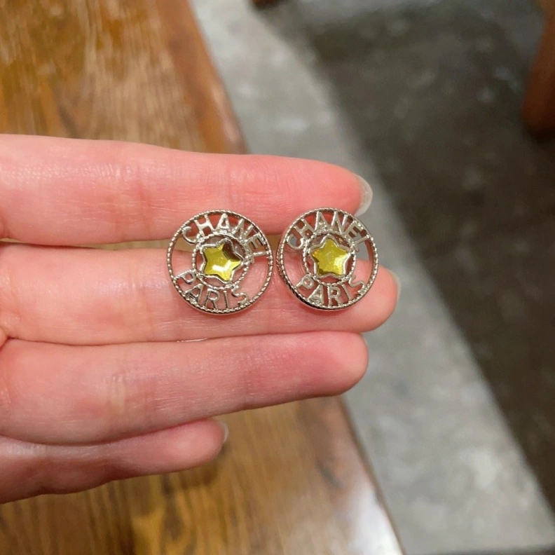 Chxnxl Earrings WellDesigned 285710