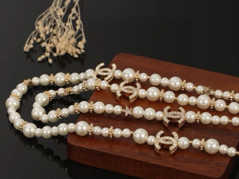 WellDesigned Chxnxl Necklaces 285297
