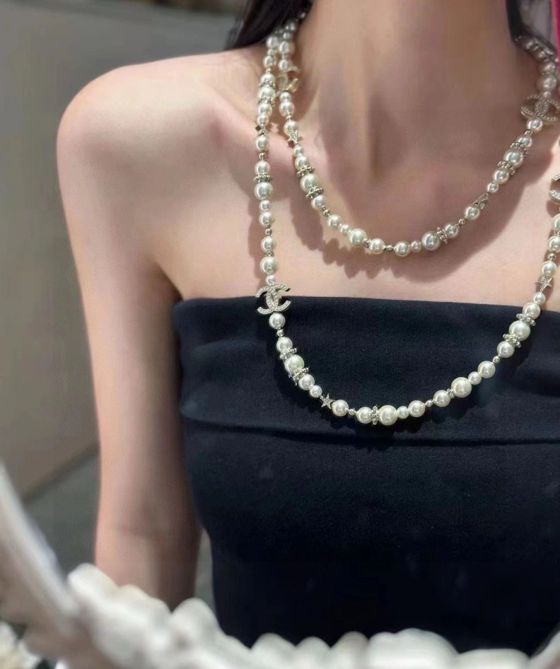 WellDesigned Chxnxl Necklaces 285297