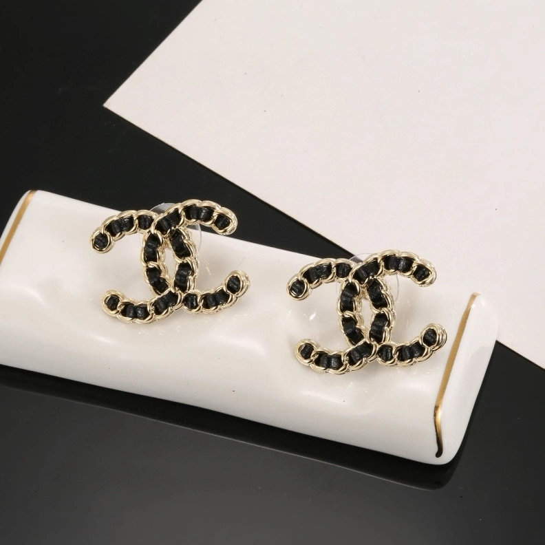 Versatile Chxnxl Earrings 285699