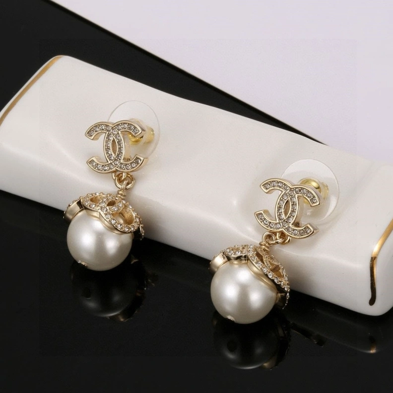Lightweight Chxnxl Earrings 285691