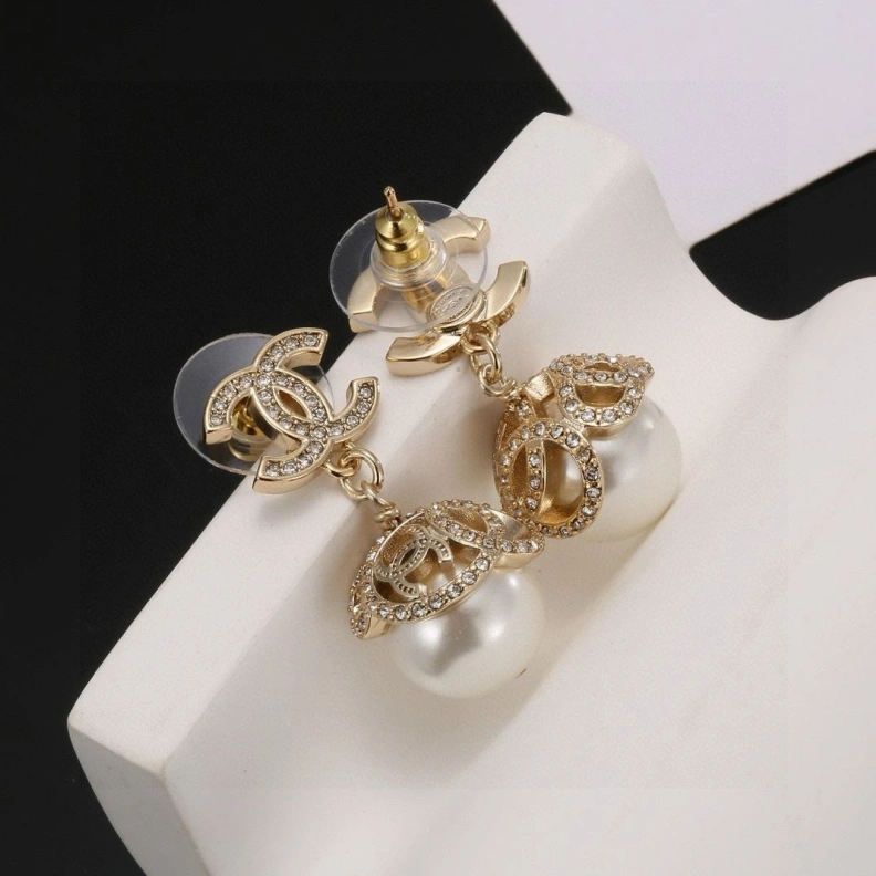Lightweight Chxnxl Earrings 285691