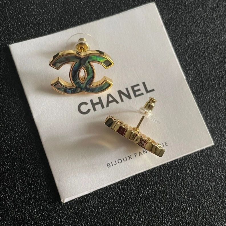 WellDesigned Chxnxl Earrings 285694