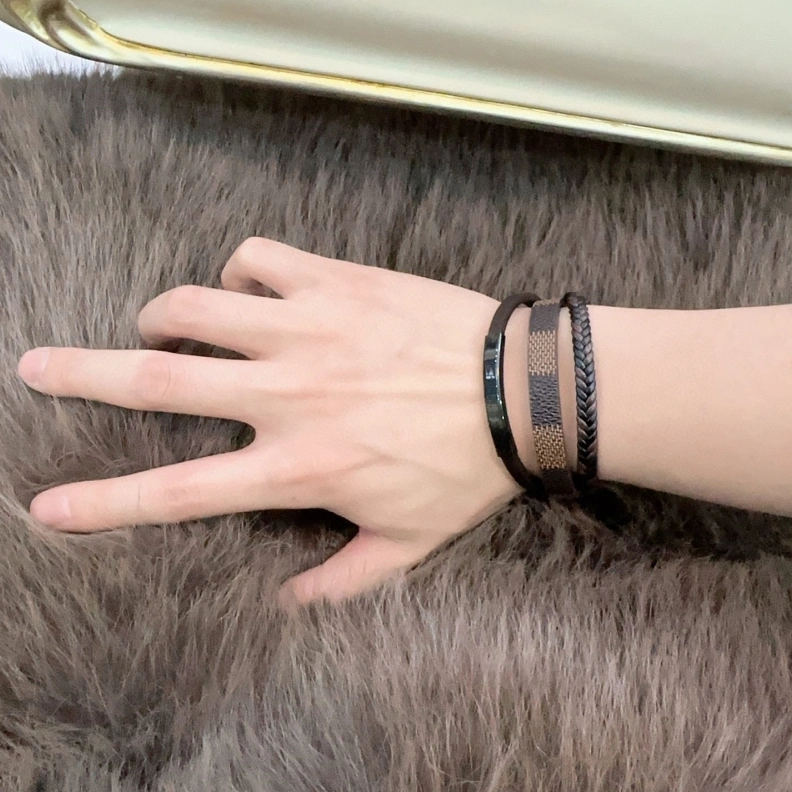 Breathable LX Bracelets 309056