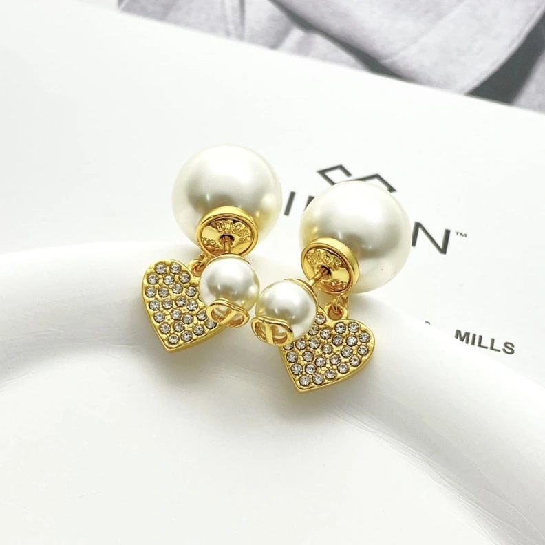 Christian Dxxr Earrings Affordable 294152